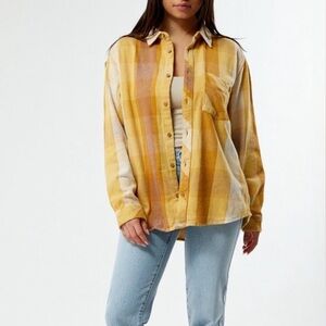 RVCA x Rose Machado Breeze Flannel Shacket Medium